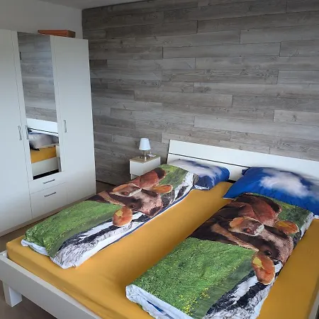 Bright 2-room First-floor With Private Entrance Appartement